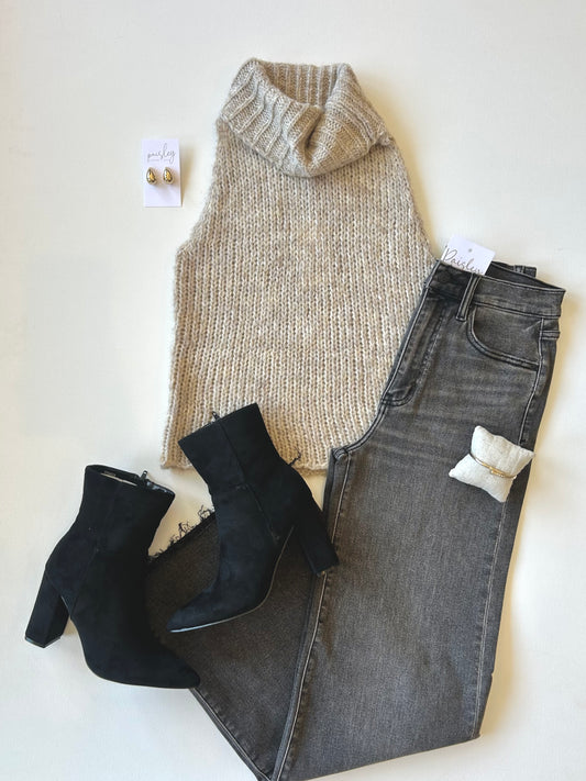 Saylor Turtleneck Sleeveless Sweater
