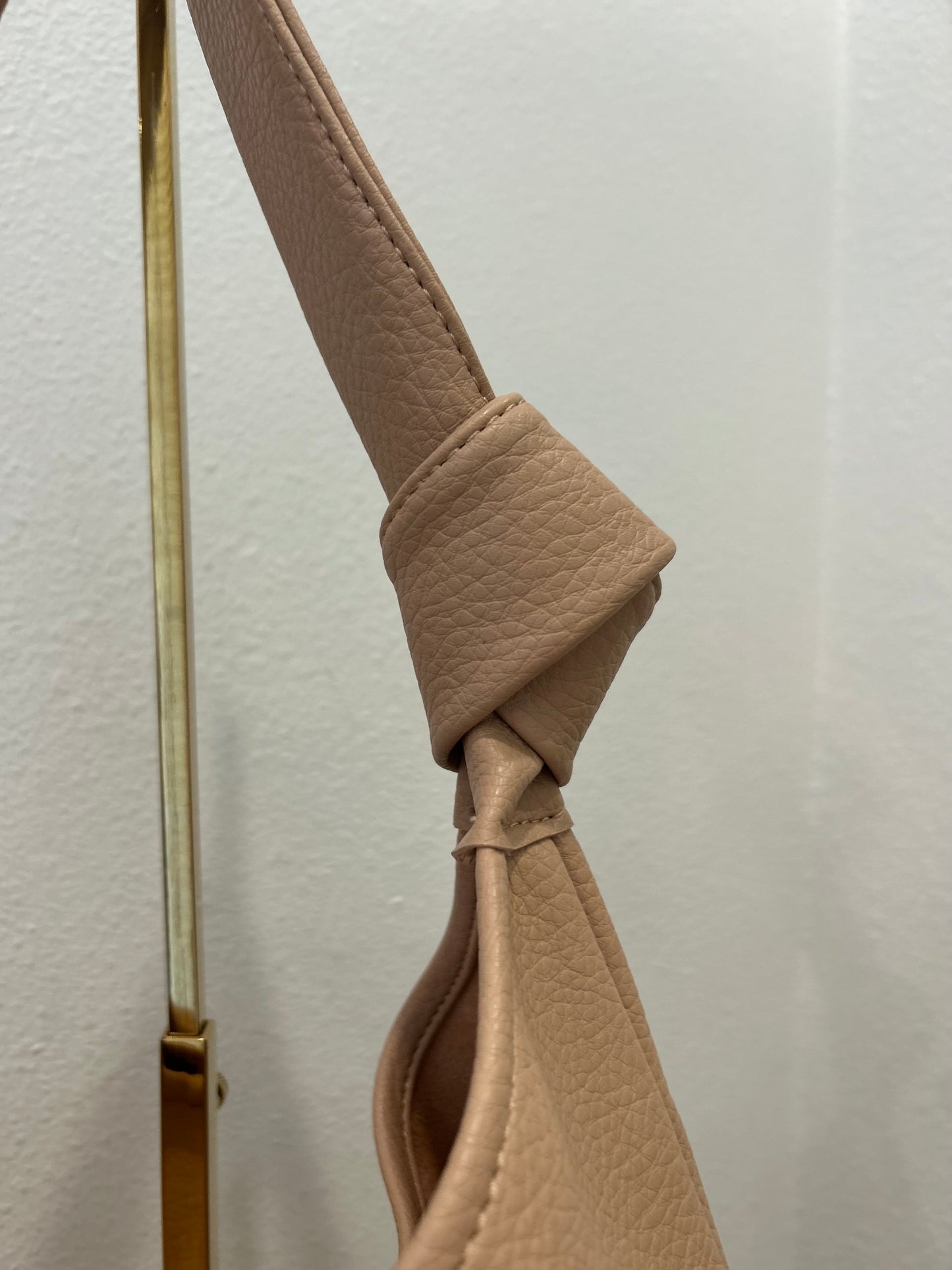 Uma Knotted Shoulder Bag