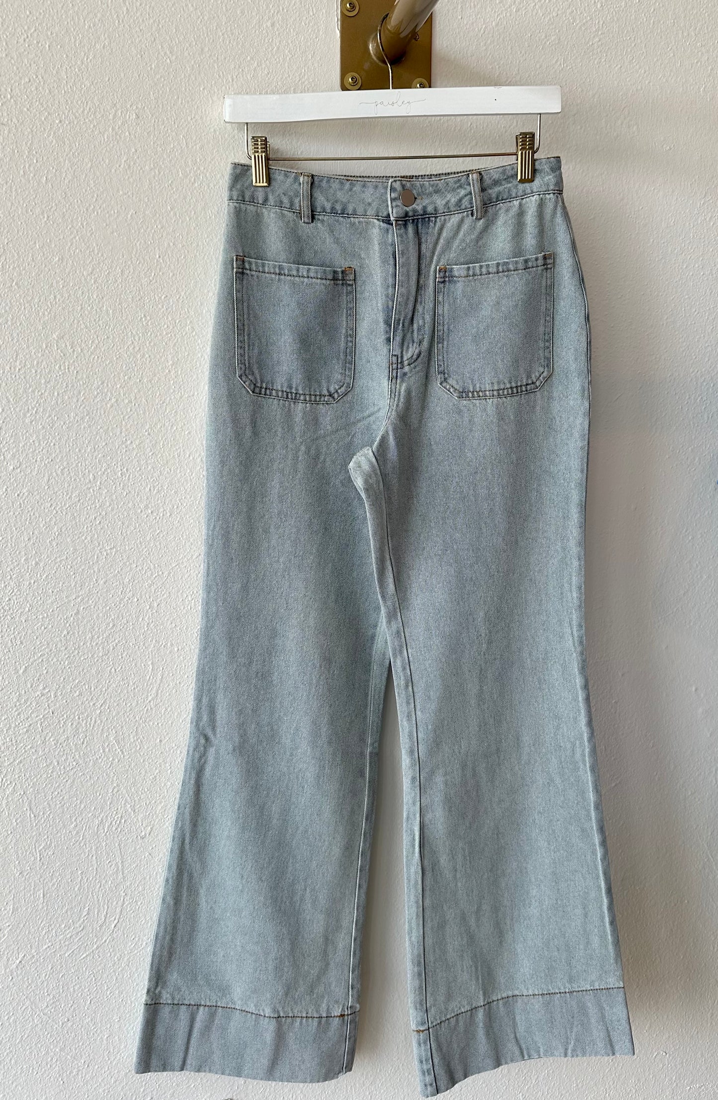 Light Denim High Wasted Patch Pocket Jeans