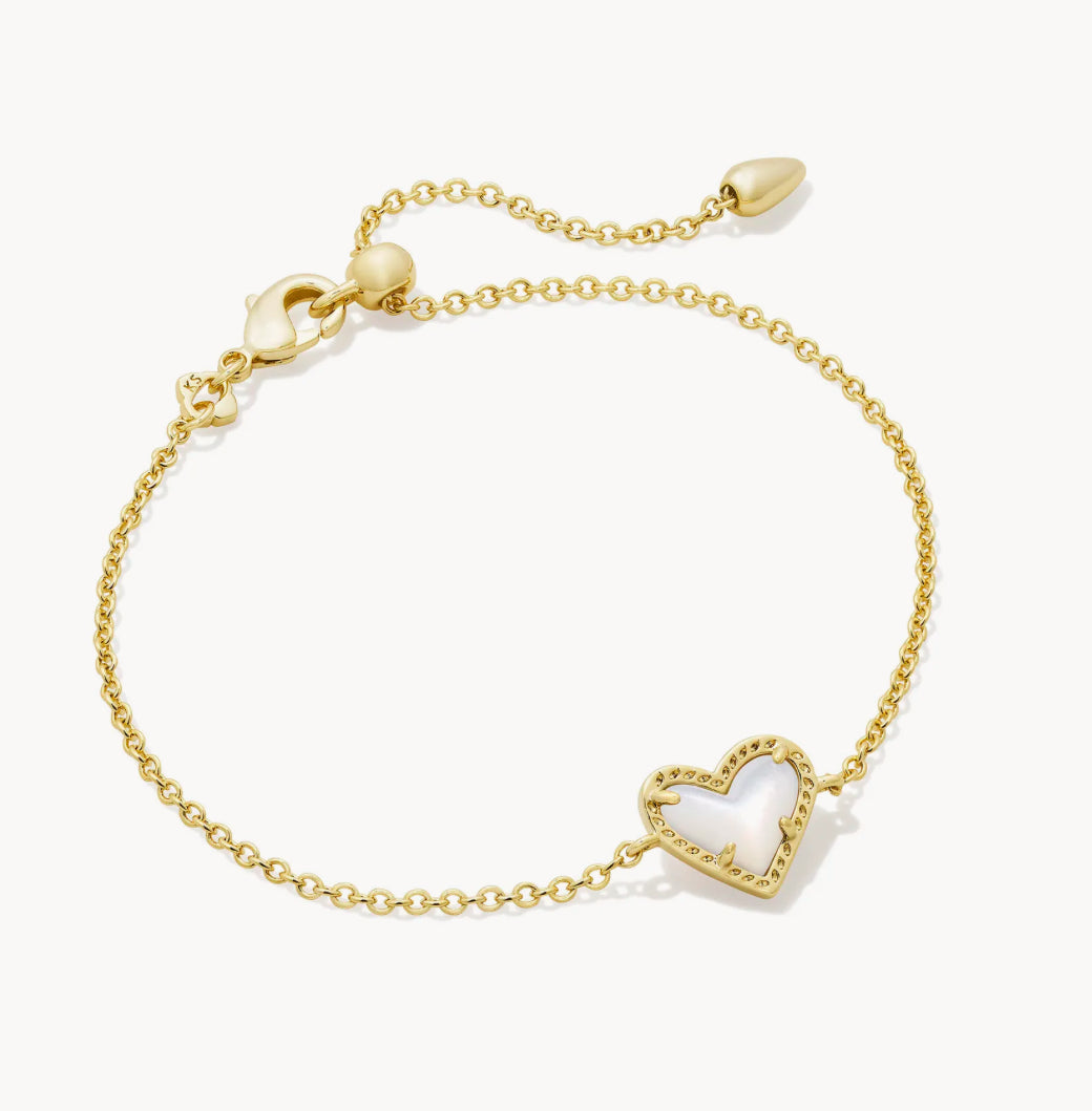 Ari Heart Gold Delicate Chain Bracelet in Ivory Mother-of-Pearl