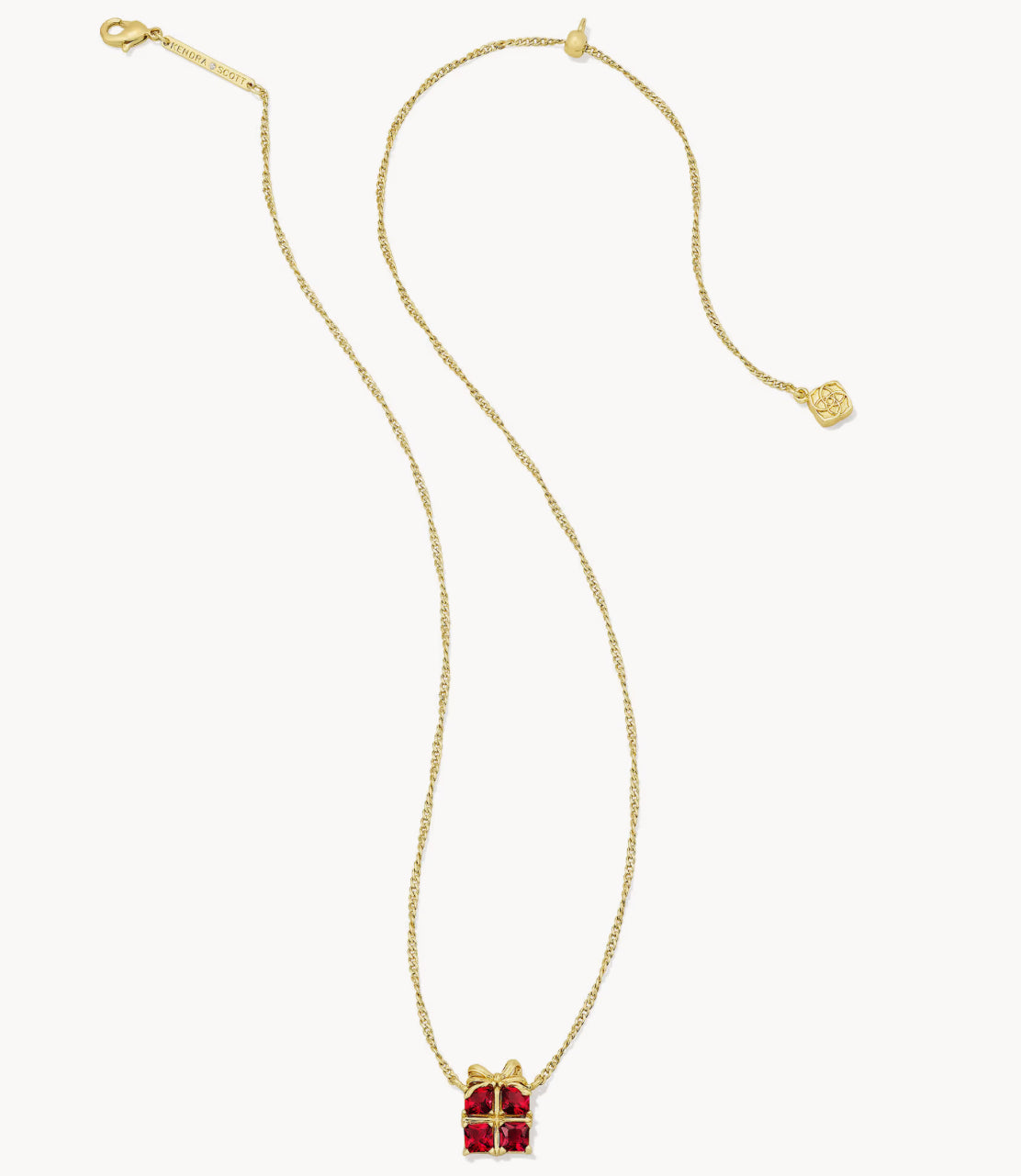 Present Short Pendant Necklace