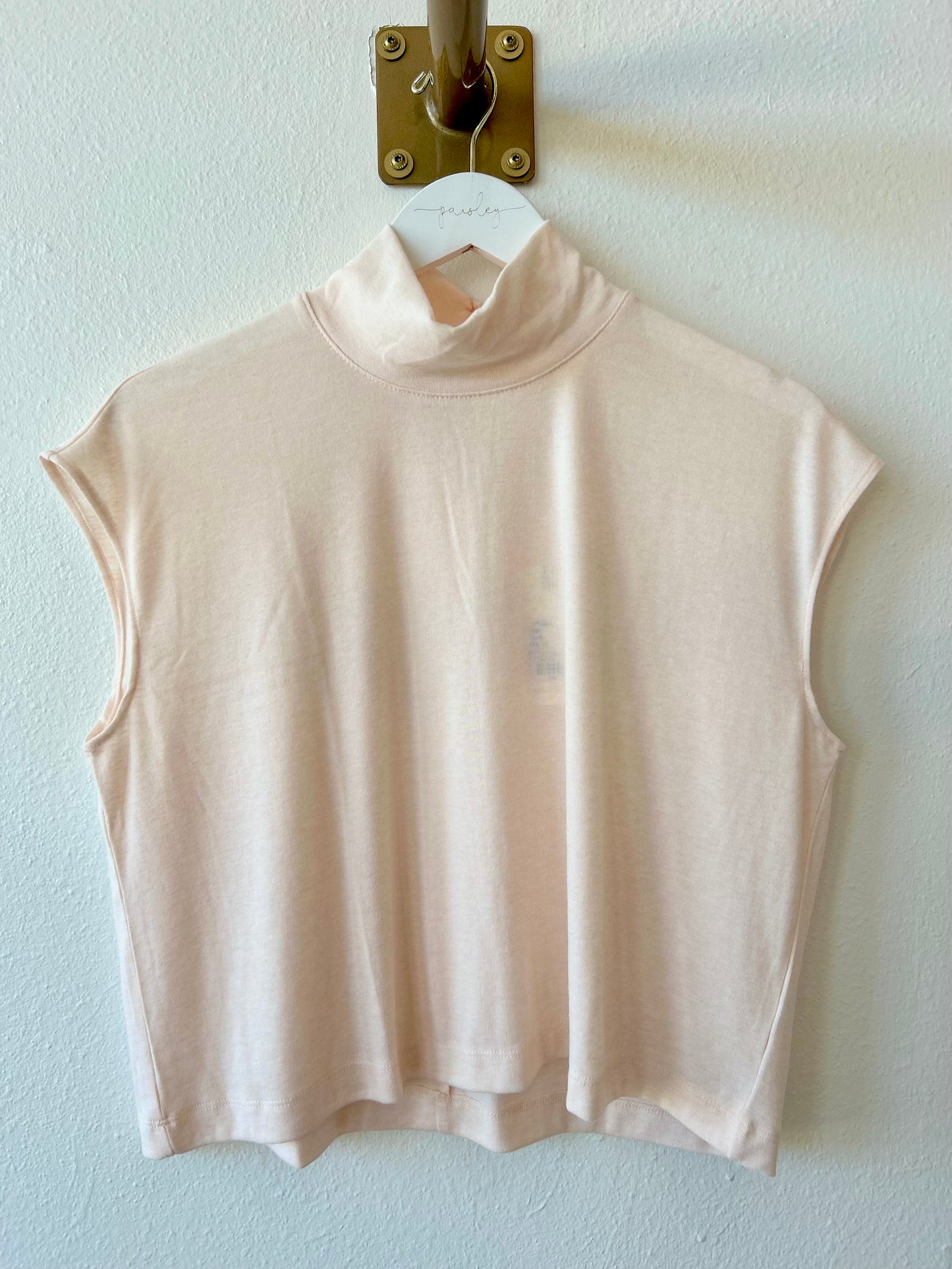 Mock Neck Muscle Tee Babe