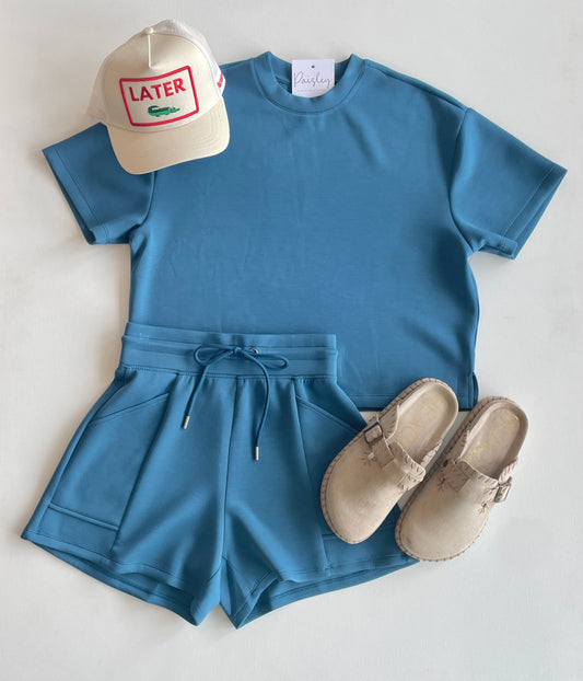 Tess Signature Soft Tee in Border Blue