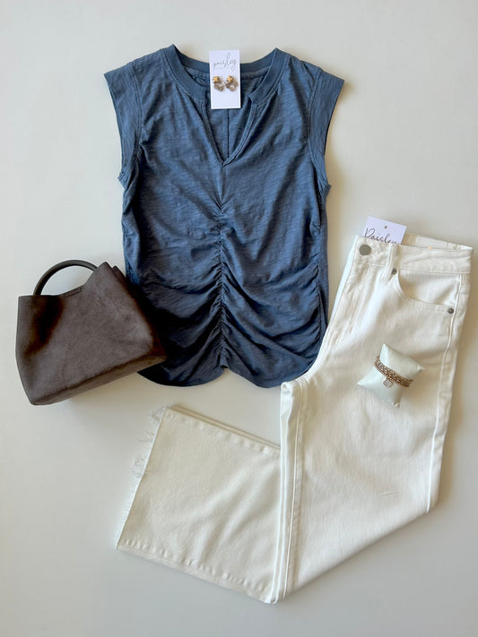 Kaia Muscle Tee In Dark Cloud