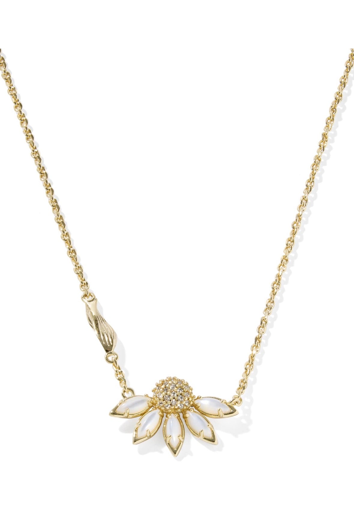 Anya Flower Pendant Necklace