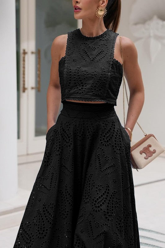 Aden Eyelet Set in Black