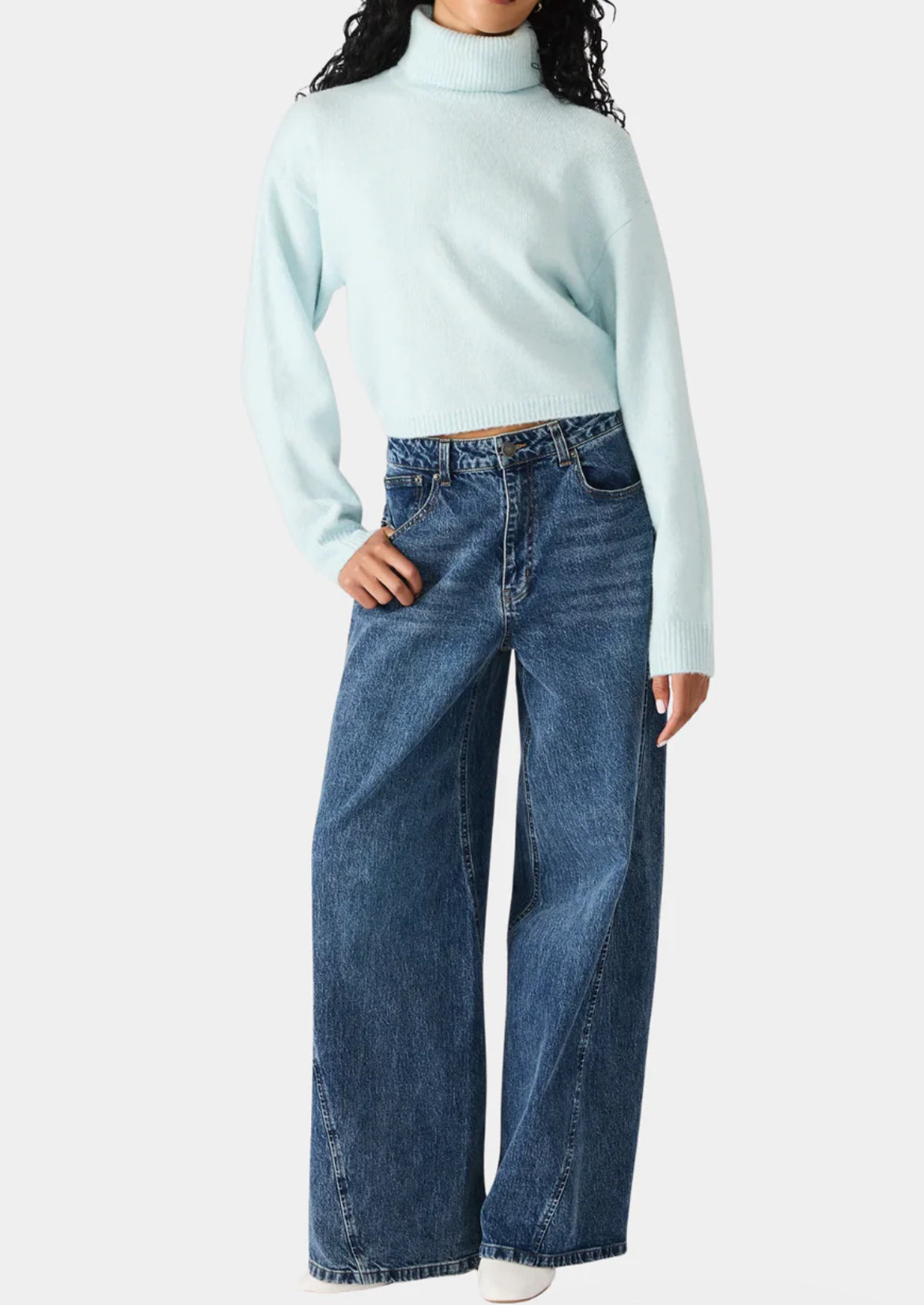 Raegann Sweater Powder Blue