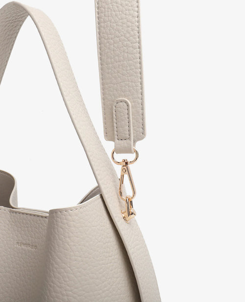 Paloma Shoulder Cream Purse