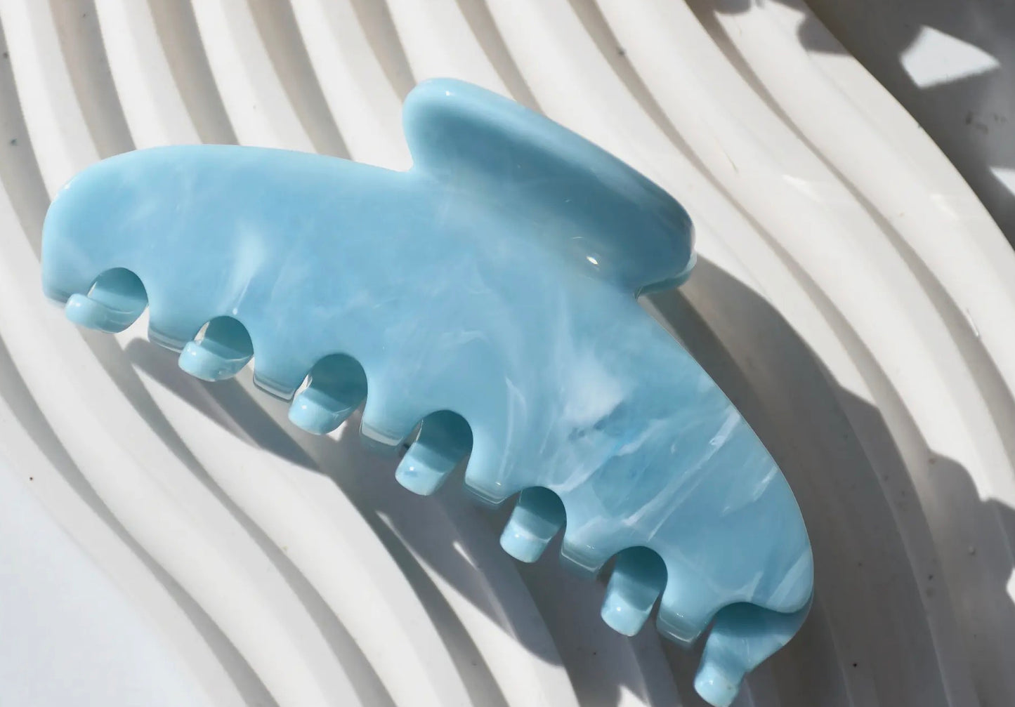 Oval Wave Acetate Hair Claw Clip