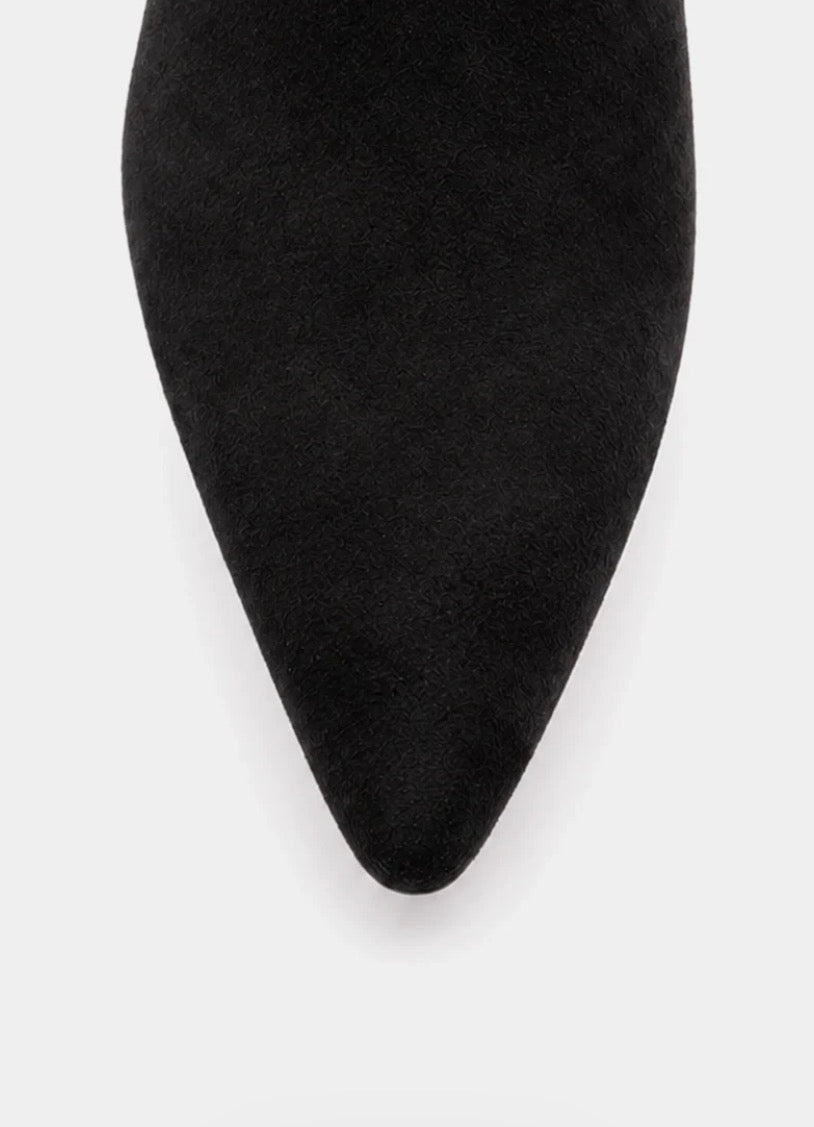 Zelena Black Suede Boots