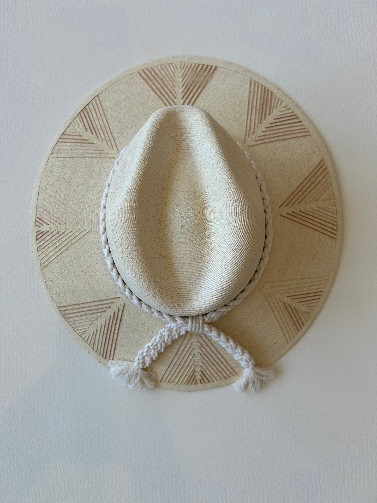 Oceana Neutral Hat (Large)