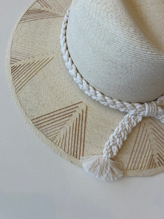 Oceana Neutral Hat (Large)
