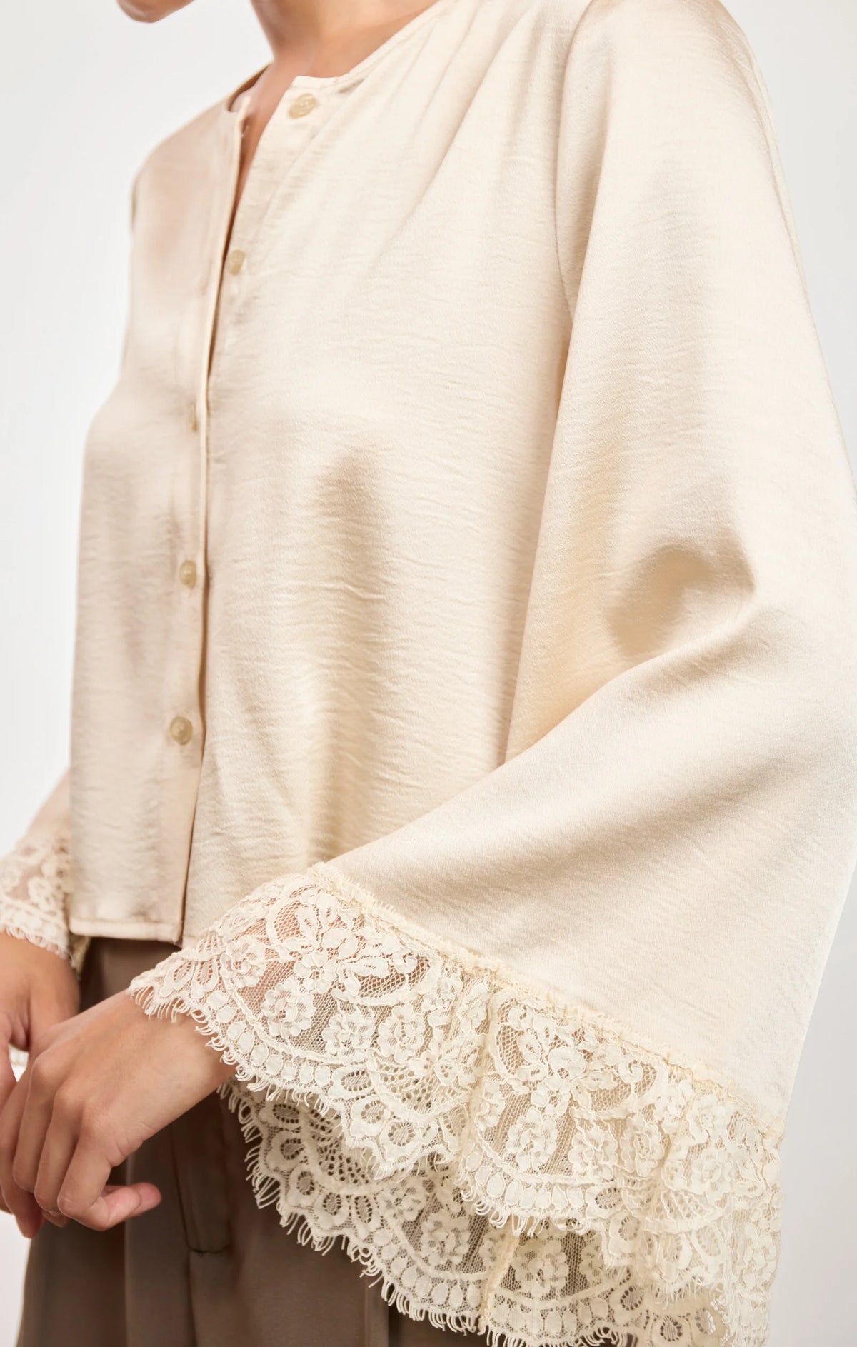 Darlin Lace Trim Top