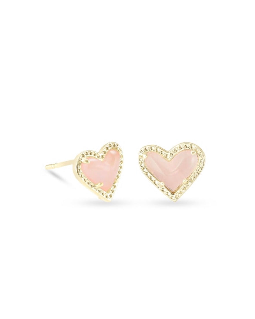 Ari Heart Stud Earrings